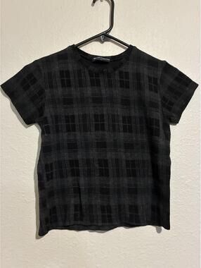Brandy Melville Black and Gray Plaid Short Sleeve Top, Small